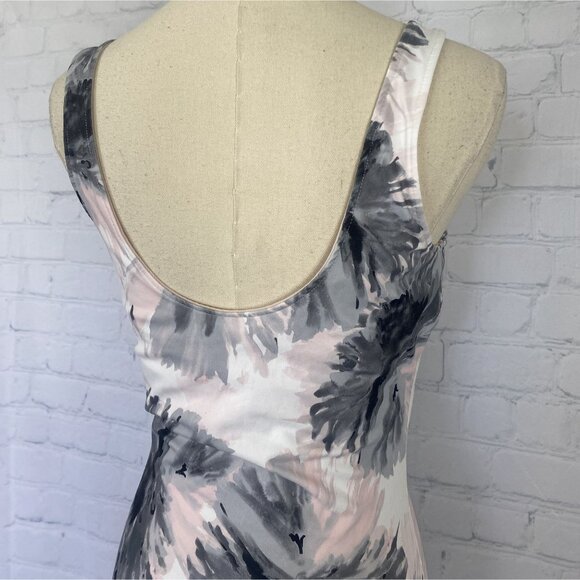 ⭐ 3/$15 Fabletics Medium Floral Padded Bodysuit White Pink Grey Ashley Workout - Picture 8 of 9